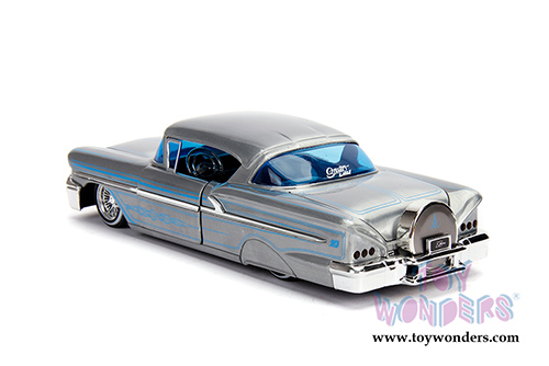 Jada Toys - 20th Anniversary | Street Low Chevrolet&reg; Impala&trade; Hardtop (1958, 1/24, diecast model car, Raw Metal/Blue) 31082