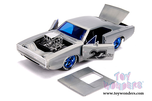 Jada Toys - 20th Anniversary | Fast & Furious Dodge Charger R/T Hardtop (1970, 1/24, diecast model car, Raw Metal) 31092