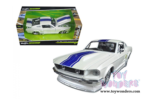 Maisto Design - Classic Muscle | Ford Mustang GT Hardtop (1967, 1/24 scale diecast model car, White) 31094W