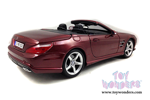Maisto - Mercedes-Benz SL 500 Convertible (2012, 1/18 scale diecast model car, Burgundy) 31196R