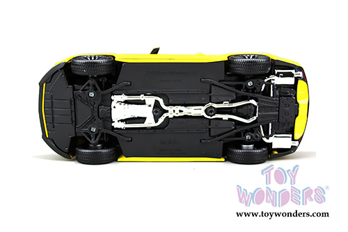 Maisto Special Edition - Ford Mustang Hardtop (2015, 1/18 scale diecast model car, Yellow) 31197YL