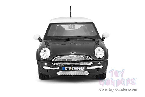 Maisto - Mini Cooper Hardtop (1/24 scale diecast model car, Matte Black) 31219BK