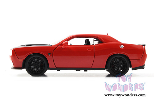 Jada Toys - Metals Die Cast | Bigtime Muscles Dodge Challenger SRT Hellcat Hardtop (2015, 1/24 scale diecast model car, Asstd.) 31318DP1