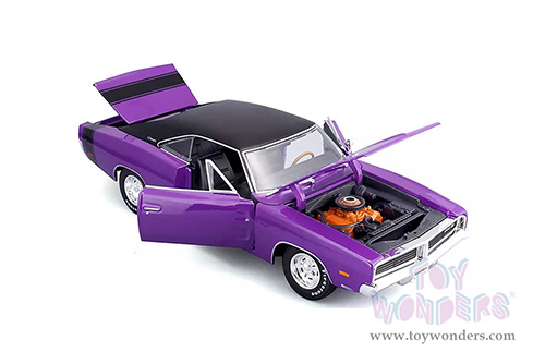  Maisto - Special Edition | Dodge Charger R/T Hardtop (1969, 1/18 scale diecast model car, Purple) 31387PR