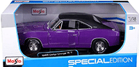  Maisto - Special Edition | Dodge Charger R/T Hardtop (1969, 1/18 scale diecast model car, Purple) 31387PR