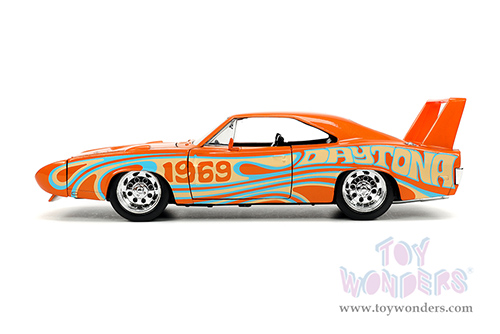 Jada Toys - I Love The 60's | Dodge Charger Daytona (1969, 1/24 scale diecast model car, Orange) 31389