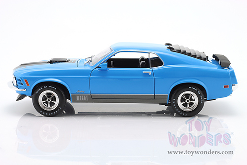 Maisto Special Edition - Ford Mustang Mach 1 428 Hardtop (1970, 1/18 scale diecast model car, Blue) 31453BU