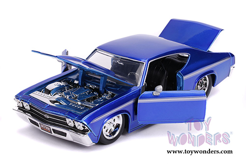 Jada Toys Bigtime Muscle - Chevrolet&reg; Chevelle&reg; SS Hardtop (1969, 1/24 scale diecast model car, Candy Blue) 31455
