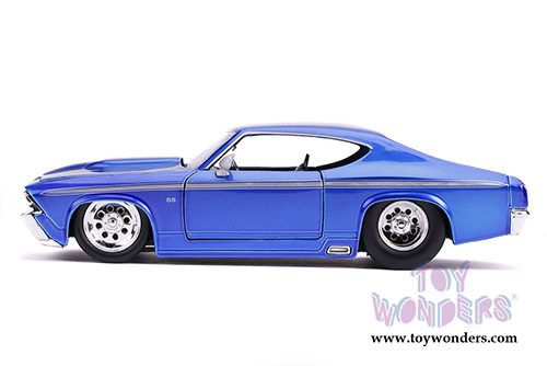 Jada Toys Bigtime Muscle - Chevrolet&reg; Chevelle&reg; SS Hardtop (1969, 1/24 scale diecast model car, Candy Blue) 31455