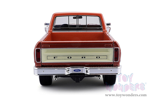Maisto Special Edition - Ford F150 Pickup (1979, 1/18 scale diecast model car, Brown/Cream) 31462BN