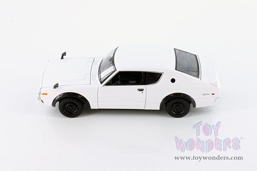 Maisto - Special Edition | Nissan Skyline 2000 GT-R KPGC110 Hardtop (1973, 1/24 scale diecast model car, White) 31528W
