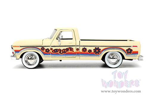 Jada Toys - I Love The 70's | Ford F-150 Pickup Truck (1979, 1/24 scale diecast model car, Cream) 31609