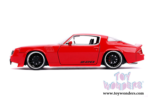 Jada Toys Bigtime Muscle - Chevrolet&reg; Camaro&reg; Z28 Hardtop (1979, 1/24 scale diecast model car, Asstd.) 31617DP1