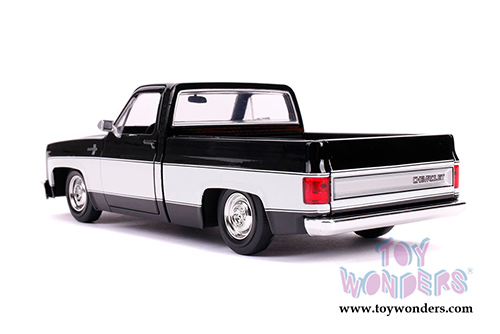 Jada Toys Just Trucks - Chevrolet&reg; C10 Pickup Stock (1985, 1/24 scale diecast model car, Asstd.) 31623DP1