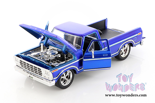 Jada Toys Just Trucks - Ford F-150 Custom Edition Pickup (1979, 1/24 scale diecast model car, Asstd.) 31627DP1