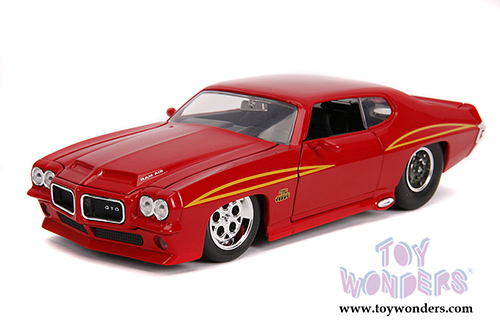 Jada Toys Bigtime Muscle | Pontiac&reg; GTO Judge Hardtop (1971, 1/24 scale diecast model car, Asstd.) 31646DP1