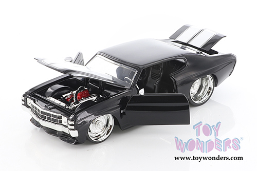 Jada Toys Bigtime Muscle - Chevrolet&reg; Chevelle SS  Hardtop (1971, 1/24 scale diecast model car, Asstd.) 31655DP1
