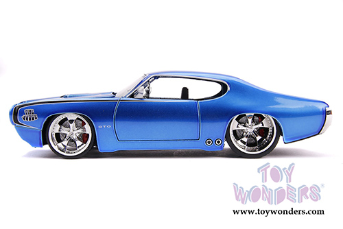 Jada Toys Bigtime Muscle | Pontiac&reg; GTO&reg; Judge Hardtop (1969, 1/24 scale diecast model car, Blue) 31667