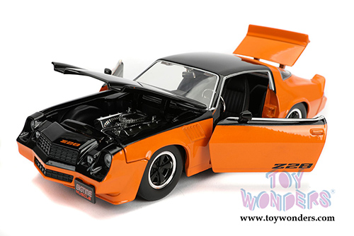 Jada Toys Bigtime Muscle - Chevrolet® Camaro® Z28 Hardtop (1979, 1/24 scale diecast model car, Orange/Black) 31669