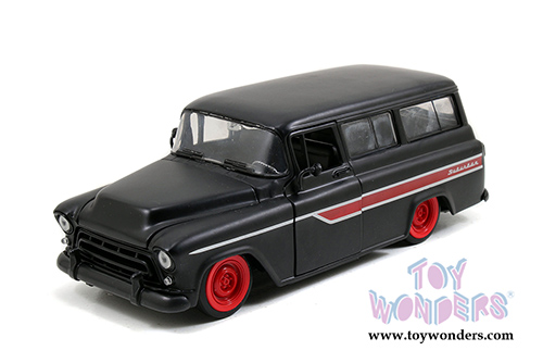 Jada Toys Just Trucks - Chevrolet&reg; Suburban (1957, 1/24 scale diecast model car, Asstd.) 31828DP1