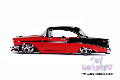 Jada Toys Bigtime Muscle - Chevrolet® Bel Air® Hardtop (1956, 1/24 scale diecast model car, Red/Black) 31861/4