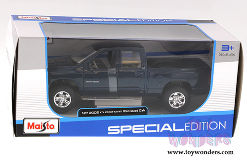 Maisto - Dodge Ram Quad Cab Pickup Truck (2002, 1/27 scale diecast model car, Blue) 31963BU