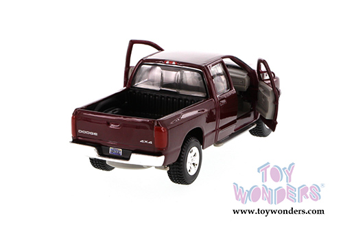 Maisto - Dodge Ram Quad Cab Pickup Truck (2002, 1/27 scale diecast model car, Maroon) 31963MR