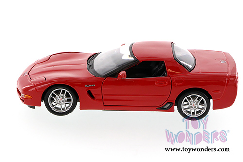 Maisto - Chevy Corvette Z06 Hard Top (2002, 1/24 scale diecast model car, Red) 31989R