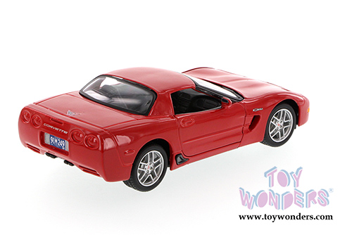 Maisto - Chevy Corvette Z06 Hard Top (2002, 1/24 scale diecast model car, Red) 31989R