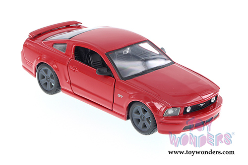 Maisto - Special Edition | Ford Mustang GT Hardtop (2006, 1/24 scale diecast model car, Red) 31997R