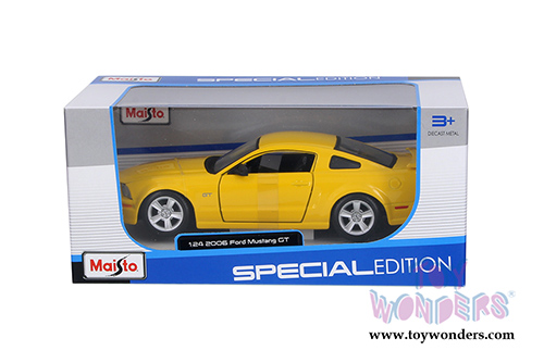 Maisto - Special Edition | Ford Mustang GT Hardtop (2006, 1/24 scale diecast model car, Yellow) 31997YL