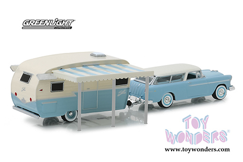 Greenlight - Hitch & Tow Series 16 (1/64 scale diecast model car, Asstd.) 32160/24