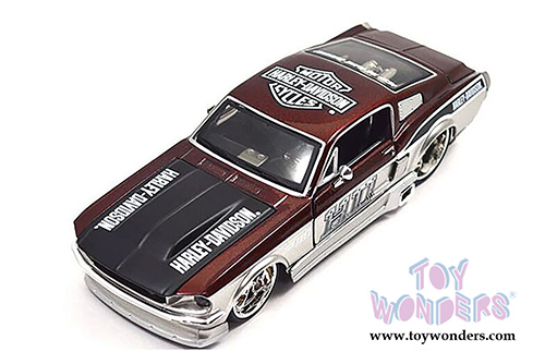 Maisto HD - Ford Mustang GT Hardtop Harley-Davidson (1967, 1/24 scale diecast model car, Silver & Metallic Red) 32168BN