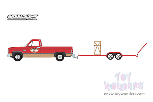 Greenlight - Hitch & Tow Series 25 | GMC&reg; K-2500 Sierra Grande Wideside Pickup Truck Busted Knuckle Garage and Tandem Car Trailer (1982, 1/64 scale diecast model car, Red and Beige) 32250B/24