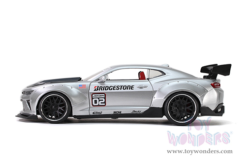 Jada Toys Bigtime Muscle - Chevrolet&reg; Camaro&reg; Widebody# 02 Hardtop "Bridgestone" (2016, 1/24 scale diecast model car, Silver) 32300/4