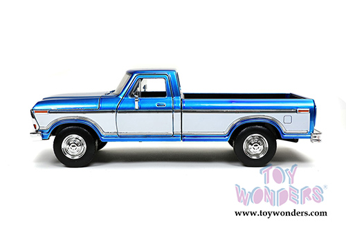 Jada Toys Just Trucks - Ford F-150 Custom Pickup Truck with Extra Wheels (1979, 1/24 scale diecast model car, Candy BlueWhite) 32309/4