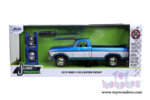 Jada Toys Just Trucks - Ford F-150 Custom Pickup Truck with Extra Wheels (1979, 1/24 scale diecast model car, Candy BlueWhite) 32309/4