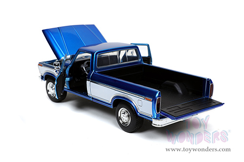 Jada Toys Just Trucks - Ford F-150 Custom Pickup Truck with Extra Wheels (1979, 1/24 scale diecast model car, Candy Blue with White) 32309
