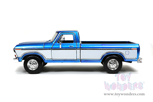 Jada Toys Just Trucks - Ford F-150 Custom Pickup Truck with Extra Wheels (1979, 1/24 scale diecast model car, Candy Blue with White) 32309