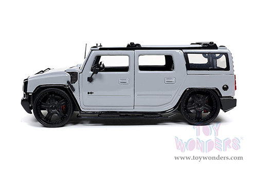 Jada Toys Just Trucks - Hummer® H2® with Extra Wheels (2003, 1/24 scale diecast model car, Gray) 32310