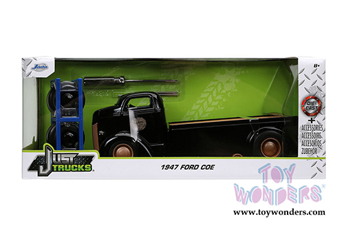 Jada Toys Just Trucks - Ford COE Flatbed Tow Truck "Ford Motor Co." with Extra Wheels (1947, 1/24 scale diecast model car, Black) 32314/4