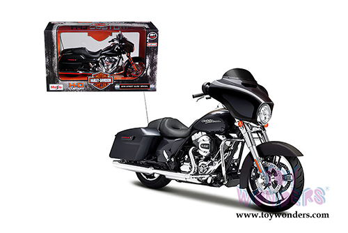 Maisto - HD Custom - Street Glide&reg; Special Harley-Davidson Motorcycles (2015, 1/12 scale diecast model car, Black) 32328