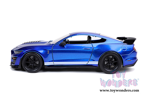 Jada Toys Bigtime Muscle - Ford Mustang Shelby&reg; GT500&reg; Hardtop (2020, 1/24 scale diecast model car, Candy Blue) 32409/4