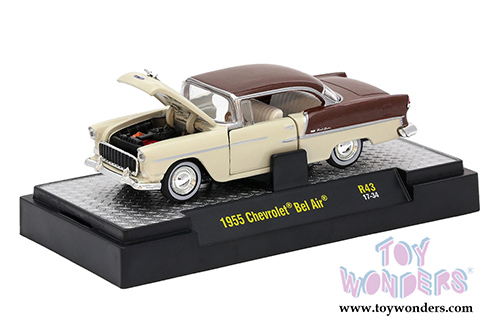 Castline M2 Machines - Auto-Thentics Release 43 (1/64 scale diecast model car, Asstd.) 32500/43