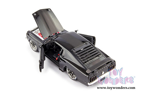 Maisto Design - Classic Muscle | Ford Mustang Boss 302 Hardtop (1970, 1/24 scale diecast model car, Black) 32535BK