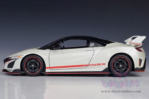 Maisto Design - Exotics | Acura NSX Hardtop (2018, 1/24 scale diecast model car, White) 32536W