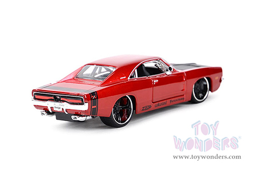 Maisto Design - Classic Muscle | Dodge Charger R/T Hardtop (1969, 1/25 scale diecast model car, Red/Black) 32537R