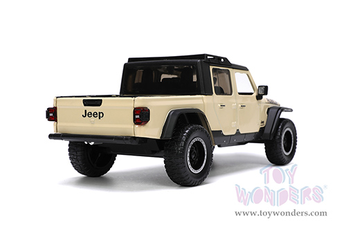 Jada Toys Just Trucks - Jeep® Gladiator Rubicon Pickup Truck with Roof Rack with Extra Wheels (2020, 1/24 scale diecast model car, Cream) 32711