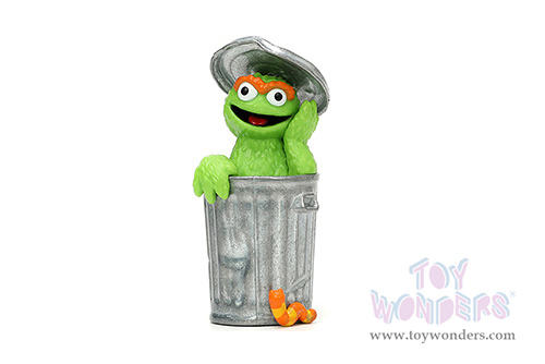 Jada Toys - Hollywood Rides | Volkswagen Beetle Taxi "Oscar's Taxi Service" with Oscar the Grouch Diecast Figure "Sesame Street&reg;" (1959, 1/24, diecast model car, Yellow/Blue/Red) 32801