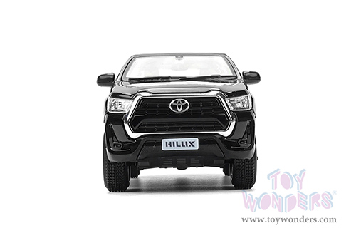 Maisto - Special Edition | Toyota Hilux Double Cab Pickup Truck (1/27 scale diecast model car, Black) 32920BK